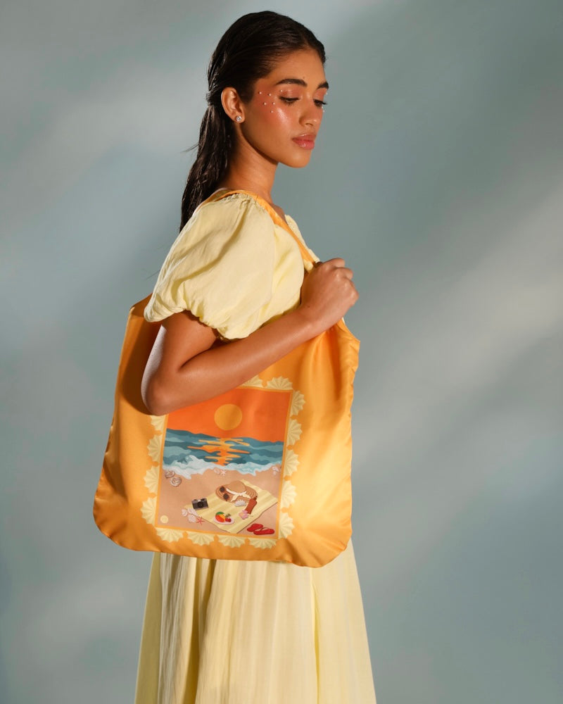 Shams Jumeirah Tote bag